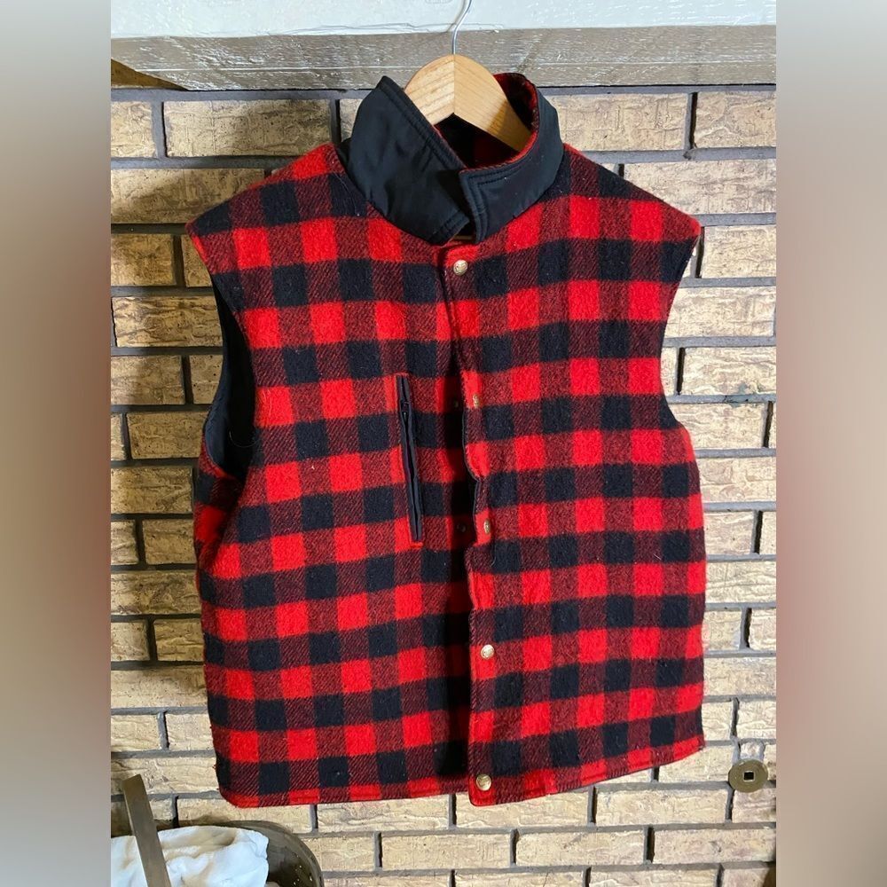 Vintage wool plaid vest‎